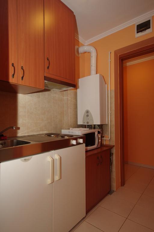 Vararok Apartman Gyula Exteriör bild